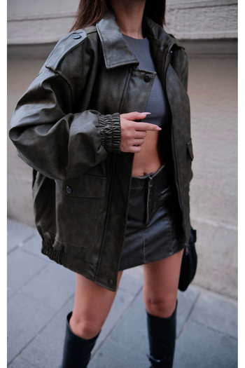 ForOus Leather Jacket with Quilted Interior, Zippered Shoulder Patches, Snap Buttons on the Sleeves and Elasticated Sleeves