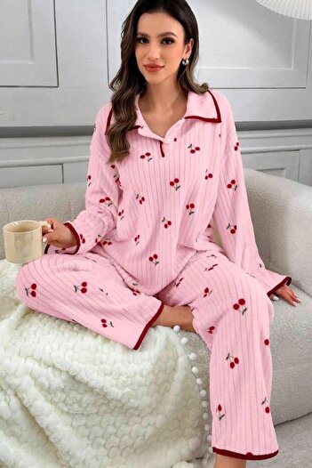 BELLA NOTTE Pamuklu Kiraz Baskılı Biyeli Kışlık Pijama Takımı