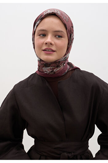 Fresh Magnolia Pattern Cotton Viscose Scarf Burgundy