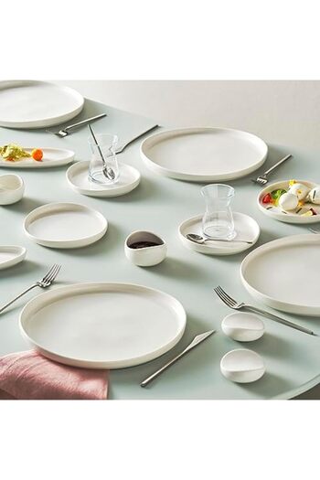 STOREMAX Goldwhirl Olla 28 Piece Breakfast/Serving Set for 6 People Trendflash 467437