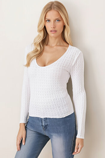 armonika Women's Ecru V-Neck Jacquard Long Sleeve Blouse Arm-26K135010