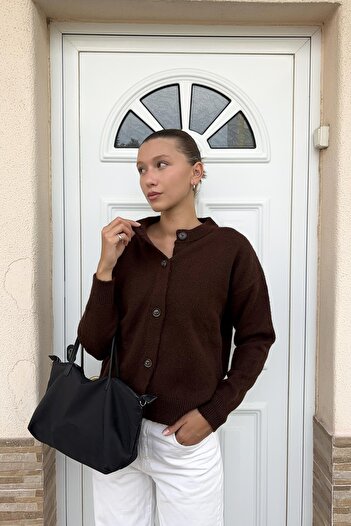 CHUBA Women's Crew Neck Buttoned Soft Textured Knitwear Cardigan Brown 26W3033