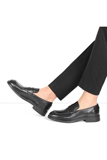 Celal Gültekin Men's Black Leather Loafer