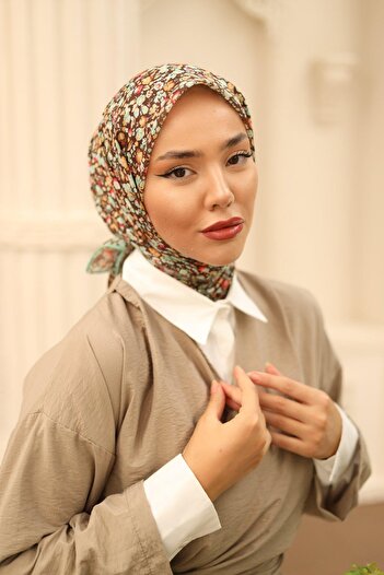 Silk Home 73030-41 Model Soft Scarf