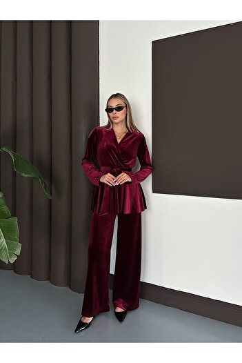 verabelle Velvet Fabric Shoulder Padded Stylish Double-Breasted Suit with Belt Detail
