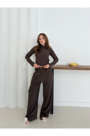 Zerenyus Turtleneck Knitted Top and Bottom Set Brown