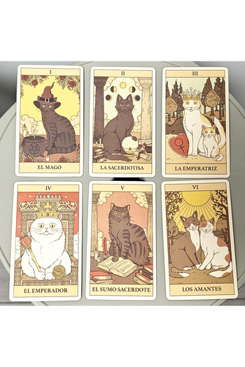 Choice Cats Rule The Earth Tarot 10.3*6cm for The Feline-Obsessed Spanish Edition 78-Card Deck