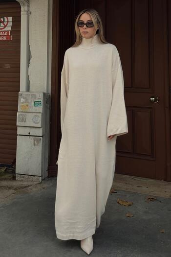 Swist Bej Daly Yarım Balıkçı Oversize Kadın Triko Midi Elbise