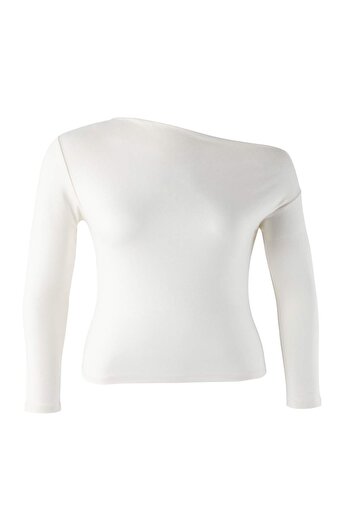Trendyol Curve More Sustainable Ecru Viscose Rib Knit Plus Size Blouse Tbbss24Af00037