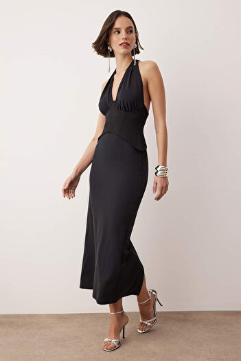 Trendyol Collection Black Halter Neck Detail Maxi Evening Dress Night Graduation Dress Tpraw26El00101