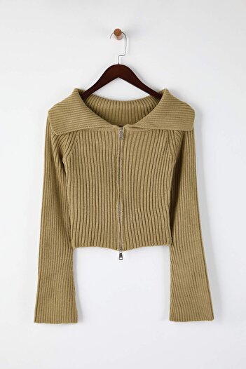 Trendyol Collection Light Khaki Turn-Down Collar Double Zipper Knitwear Cardigan Twoaw26Hi00282