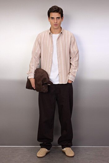 Trendyol Collection Смугастий комір на ґудзиках Сорочка на ґудзиках TMNSS22GO0028