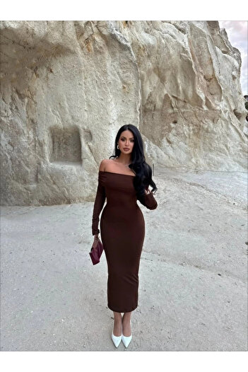 Butik Women's Long Sleeve Madonna Collar Midi Length Dress