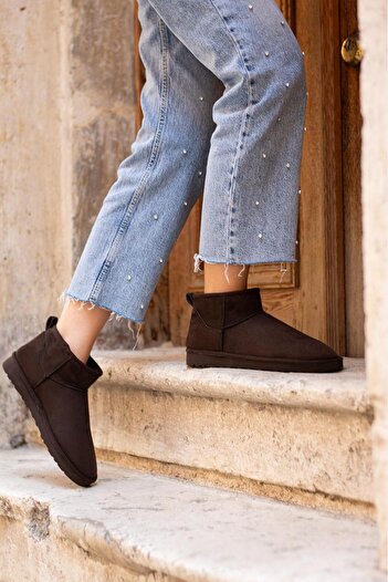 LORENN SHOES Ultra Mini Kahve Süet İçi Kürklü Düz Taban Kadın Bot