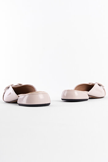 Capone Outfitters Pointed Toe Short Heeled Double Buckle Closed Women's Slippers
