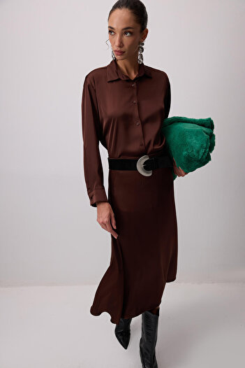 Touché Privé Basic Satin Shirt