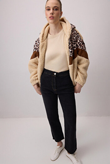 Touché Privé Leopard Printed Teddy Jacket