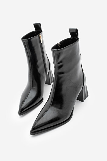 Marjin Women's Pointed Toe Thick Heel Boots Esvon Black