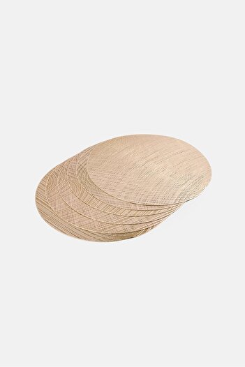 Catherine Malandrino 6 Pcs Crafted Round Dining Placemats, Gold