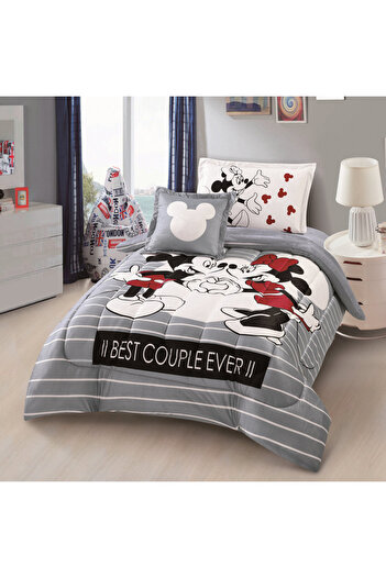 HOURS Horse Winter Children's Fur Bedspread with Velvet on Both Sides, Suitable for a Bed Size 120 x 200 cm, Consisting of 4 Pieces