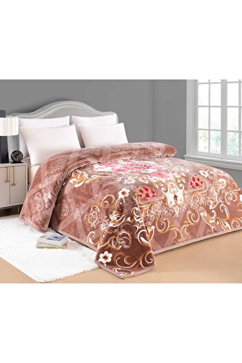 Moon 4-piece velvet winter bedspread with an elegant assortment