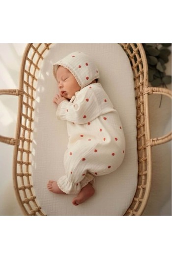Doray Organic Muslin Baby Romper and Hat Set |   Heart Patterned |   Newborn & Baby Clothing