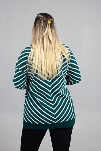Truva XXL Eye-Catching Green Striped Bearded Knitwear Cardigan Elevate Your Standard Style with Energy!