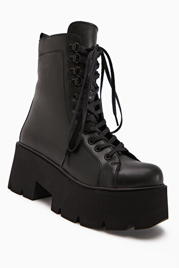 Limoya Brit Black Platform Heeled Women's Boots