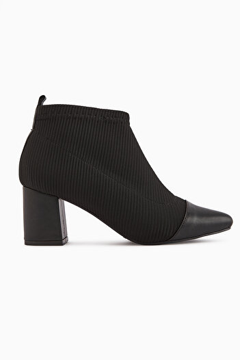 Limoya Daly Black Stretch Heeled Boots for Women