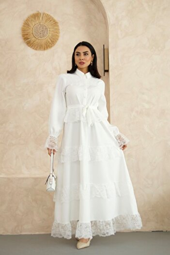 suphias Atlas Fabric & Lace Detailed Dress (Sash Included)