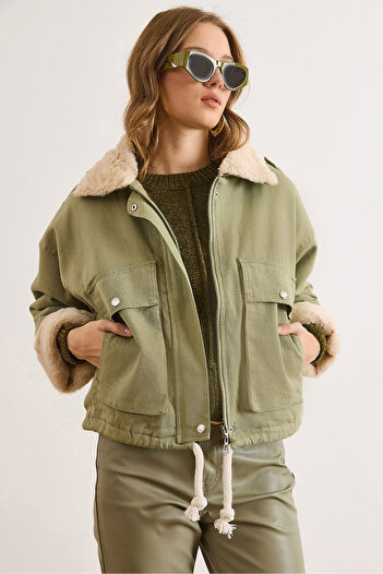 Olalook Women's Khaki Fur Detailed Cotton Gabardine Coat Kbn-19000017