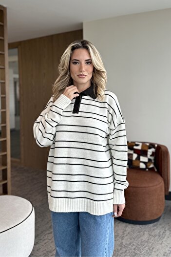 Laluvia White Black Striped Sweater -1510