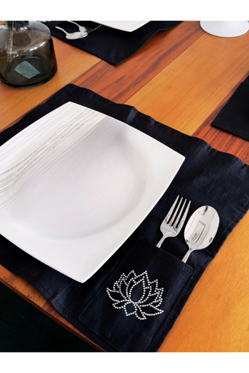Menar Tasarım American Tablecloth 6 Pieces Lotus Flower Embroidered Cloth American Tablecloth Set 45*35 cm Black
