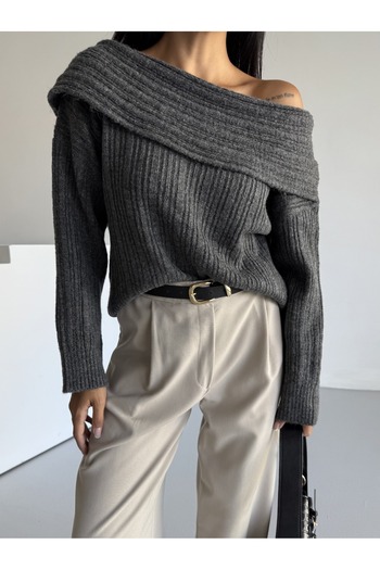 Serenay Atelier Madonna Collar Comfortable Fit Ribbed Women's Knitwear Sweater