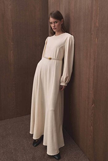 Hooopstore Premium Belden Sitting Detailed Vanilla Dress