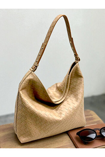 HFKY Women's Casual Bag. Casual Shoulder Bag