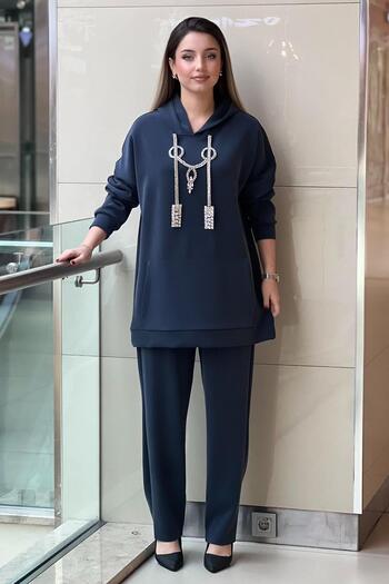 Ghisa Hooded Kangaroo Pocket Necklace Stone Embroidered Tunic Pants Set