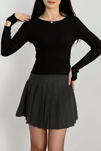 Zerenyus Crew Neck Finger-Loop Camisole Blouse Black