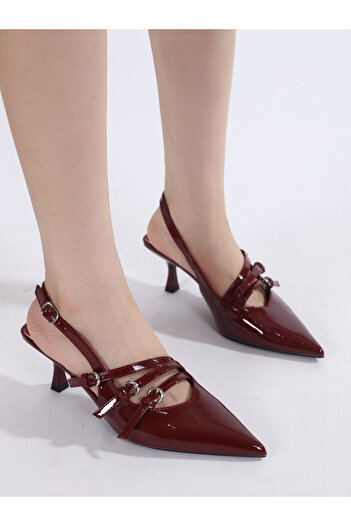 Sneak-a-Peek By Styli Plain Pointed Toe Stiletto Heel Sandals