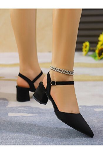 Sneak-a-Peek By Styli Plain Ankle Strap Block Heel Shoes