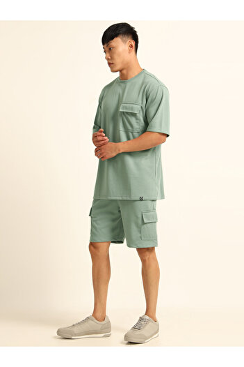 Bushirt By Styli Men Drop-Shoulder Oversized T-Shirt and Shorts Set