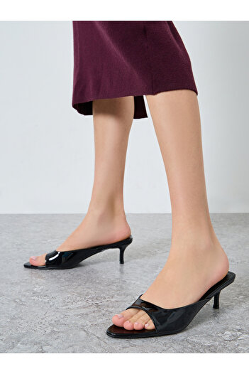 Raid By Styli Rubia Peep Toe Mules