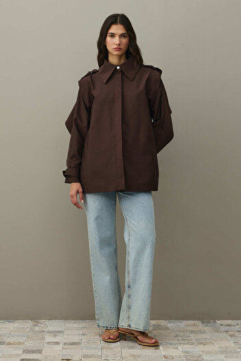 Fahhar Epaulet Jacket Brown