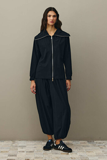 Fahhar Zippered Light Touch Suit Black