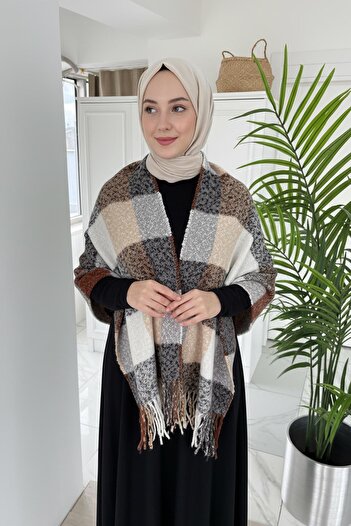 Ka Hijab Checkered Shoulder Shawl Scarf - Brown