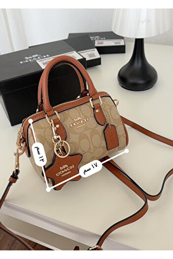 PI Shoulder bag with accessories
