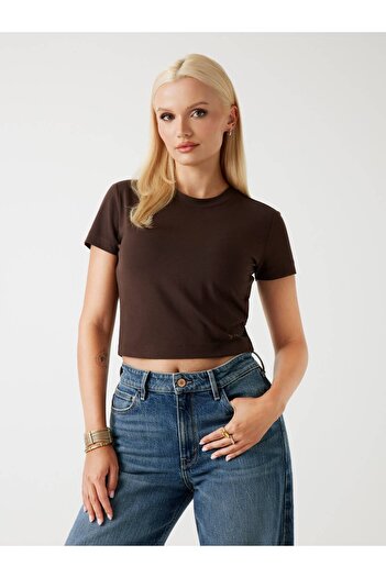 Guess Boxy Logo T-Shirt