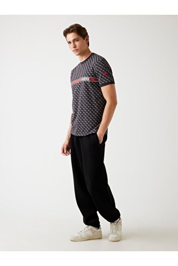 Guess All T-Shirts with Logos
