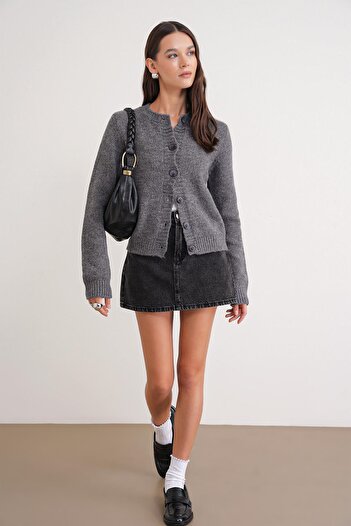 Mixray 6951 Women's Crew Neck Buttoned Knitwear Short Cardigan Anthracite