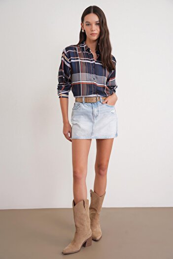 Mixray 4751 Women's Plaid Slim Satin Shirt Navy Blue
